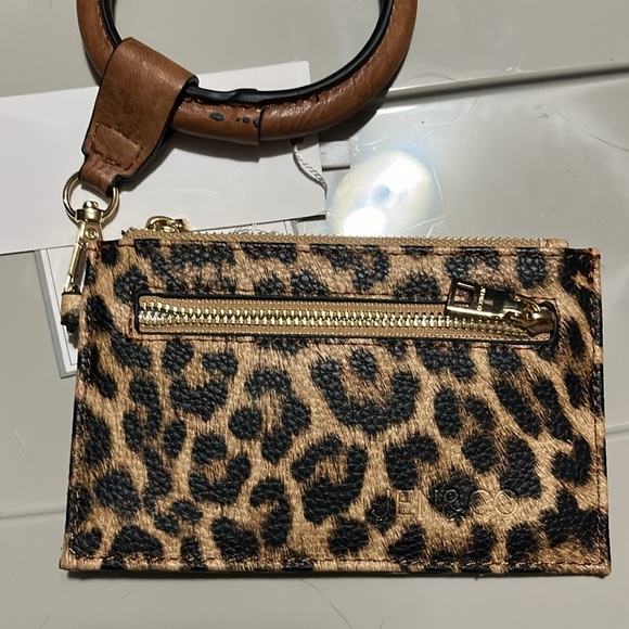 NWT Jen & Co leopard wristlet - Picture 2 of 4
